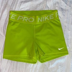 Nike Pro Dri-Fit shorts, size: s, color: green